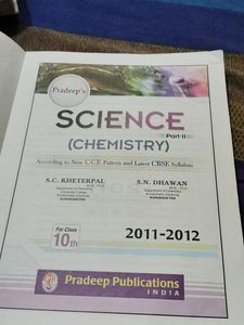 Pradeep&#39;s Chemistry Book For Class 10th