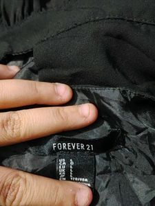 I FOREVER 21 CUTE BLACK DRESS