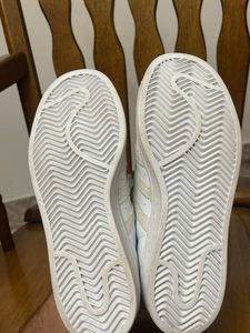 White Sneaker For Unisex