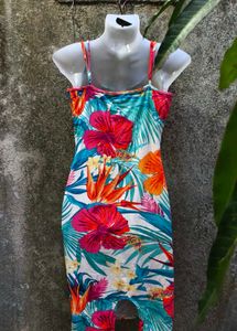 VN .Floral Bodycon Dress