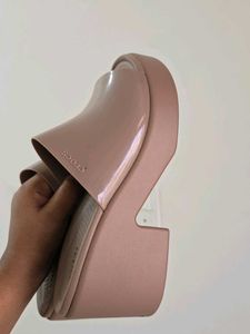 CROCS Nude Brooklyn Block Heel Sandals