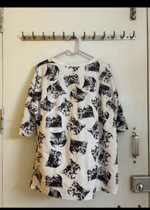 Oversized tee With Cats Print