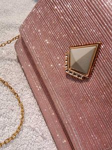 Women's Clutch With Elegant Detachable Chain