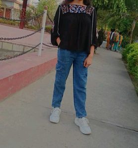 Black Flare Top