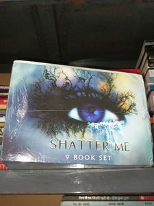 Shatter Me Series Box Set