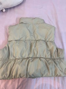 H&amp;M Beige Puffer Vest