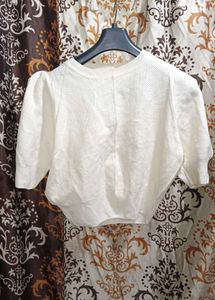 Elegant Off-White Textured Knit Crop Sweater
