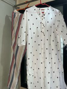 Elegant White Printed Kurta Set