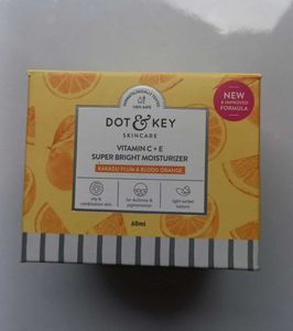Dot &amp; Key Super Bright Moisturizer