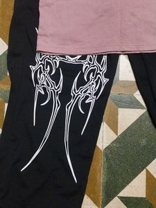 T-Shirt &amp; Pants Set
