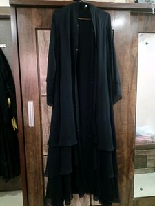 SANA KHAN ABAYA FROM DUBAI