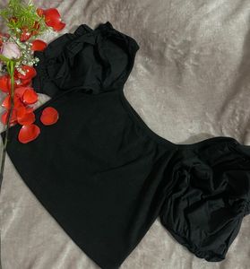 Chic Black Crop Top