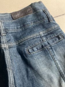 High waist jeans
