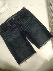 Original 3/4 American Eagle Outfitters Denim Short
