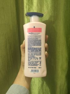 Vaseline Daily Brightening Body Lotion