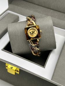 MICHAEL KORS CHAIN STYLE PREMIUM QUALITY WATCH