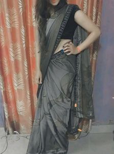 Saree With Blouse