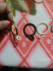40 Curtain Hooks