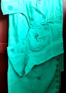 Light Weight Chiffon Saree With Blouse