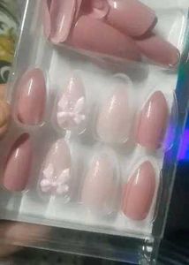 Artificial Press on Nails
