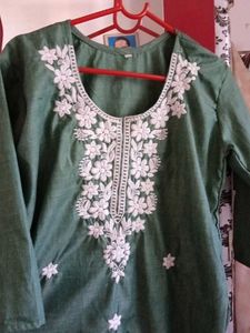 Green Embroidered Kurta