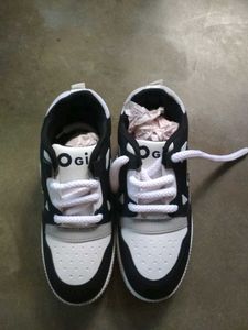 Ogly Black &amp; White Chunky Sneakers