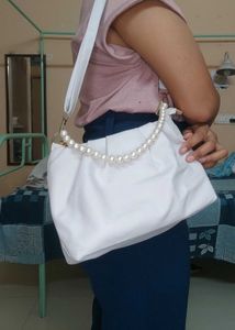 Women&#39;s Hand Bag - White