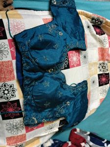 Women&#39;s Multicolour Kurta Set