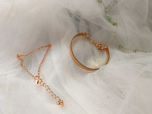 Gold Bracelet Set