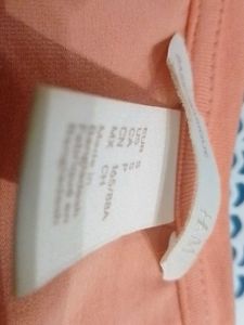 Lovely H &amp; M Basic T Shirt