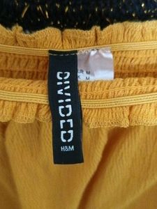 WOMEN&#39;S CROP TOP