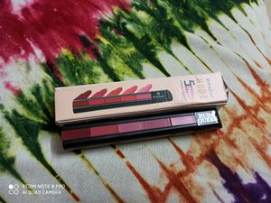 New Huda Queen 5 In 1 Lipstick
