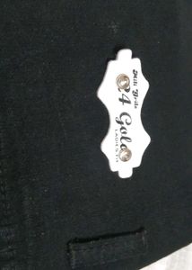 Girls Fancy embroidery Jeans ,4 Buttons