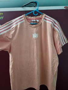 Adidas Tshirt