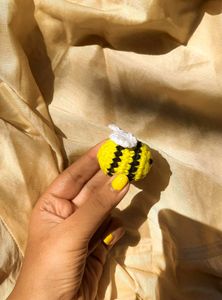 Bee Crochet