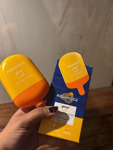 Aqualogica Glow+ Milk Fluid Moisturize