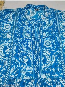 Blue Floral Print Top 😇