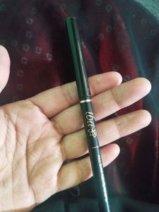 Brand New Iba Makeup Set