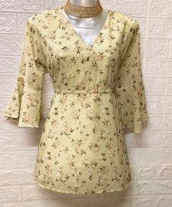 Floral Green Top/ Tops & Dresses For Rs.99 Only