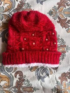 (Combo)Red Beanie Hat with Pearls nd pink unicorn