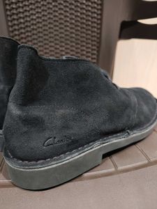 brand new Clarks orginal boots Stylish minor damag