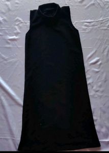 Black Round Neck dress