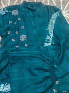 Teal Embellished Kurti Set