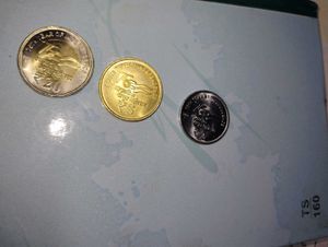 4 COINS....75 Years Of Independence