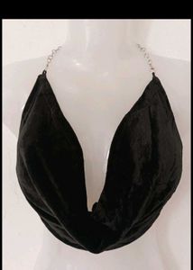 22 TOPS JUST 999