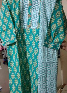 Teal &amp; White Printed Kurta Set