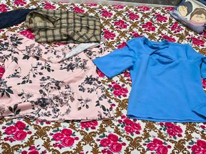 Trendy Women's Tops Bundle combo of 4 top used jus