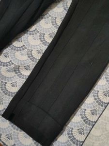 Stretcheble Pant With Belt Attached