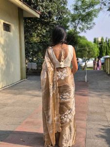 1 minute Ready To Wear Elegant Embellished Saree