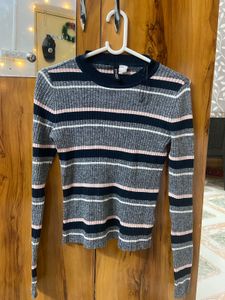 H&amp;M Ribbed Knit Top